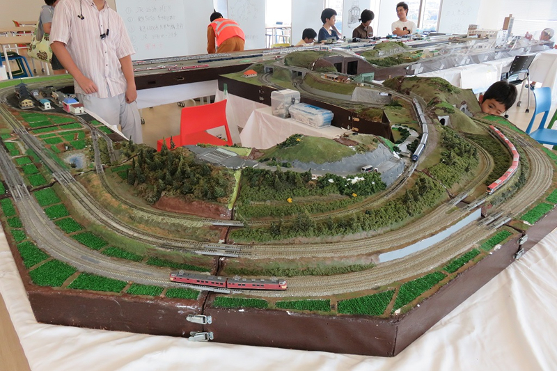 東京都市大学 鉄道研究部が二子玉川夢キャンパスでイベント「僕らの夢をのせた電車が走り出す」を開催